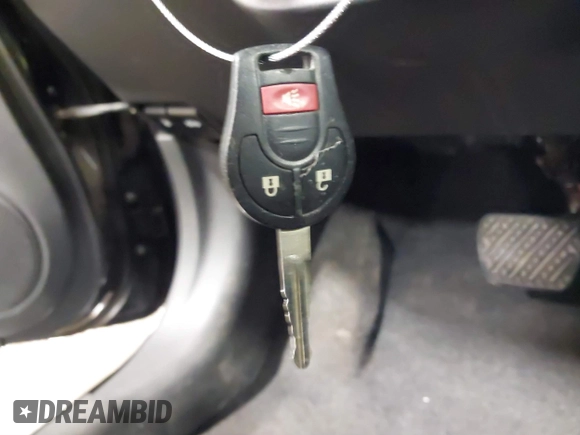 2015 Nissan Note SV with VIN 3N1CE2CP3FL362650, listed as a IAAI auction lot 41764726 with 117,426 mi miles and . Bid and sale history available at DreamBid. Image 11.