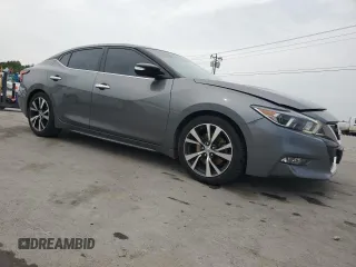 2017 Nissan Maxima SR z VIN 1N4AA6AP7HC413095, wystawiony jako Copart lot #58304375 z przebiegiem 194 047 mil mil oraz Szkoda całkowita • Salvage title. Historia ofert i sprzedaży dostępna na DreamBid. Obrazek 4.