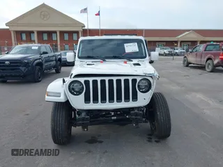 2022 Jeep Wrangler Unlimited Sahara with VIN 1C4HJXEN9NW190351, listed as a IAAI auction lot 42741722 with 40,794 mi miles and . Bid and sale history available at DreamBid. Image 12.
