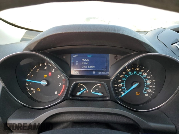 2013 Ford Escape SE with VIN 1FMCU0GX2DUB77759, listed as a Copart auction lot 42611795 with 165,485 mi miles and Salvage Title. Bid and sale history available at DreamBid. Image 9.