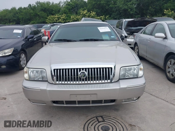 2008 Mercury Grand Marquis LS z VIN 2MEFM75V58X635416, wystawiony jako IAAI lot #42293676 z przebiegiem 118 838 mil mil oraz . Historia ofert i sprzedaży dostępna na DreamBid. Obrazek 6.
