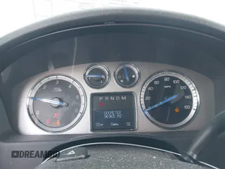2010 Cadillac Escalade Luxury z VIN 1GYUKBEF1AR269054, wystawiony jako IAAI lot #39255908 z przebiegiem 96 965 mil mil oraz . Historia ofert i sprzedaży dostępna na DreamBid. Obrazek 7.