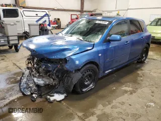 2004 Mazda 3 s with VIN JM1BK143841154808, listed as a Copart auction lot 42829395 with 212,402 mi miles and Salvage Title. Bid and sale history available at carsss.com. Image 1.