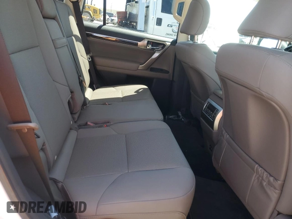 2020 Lexus GX 460 Premium z VIN JTJAM7BX5L5265092, wystawiony jako Copart lot #54736895 z przebiegiem 6 218 mil mil oraz Szkoda całkowita • Salvage title. Historia ofert i sprzedaży dostępna na DreamBid. Obrazek 11.