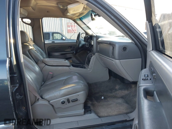 2003 GMC Yukon SLT with VIN 1GKEC13Z53R279530, listed as a IAAI auction lot 41451412 with 308,872 mi miles. Bid and sale history available at carsss.com. Image 5.