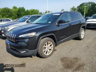 2015 Jeep Cherokee Latitude z VIN 1C4PJMCB1FW773582, wystawiony jako Copart lot #60301745 z przebiegiem 112 008 mil mil oraz Czysty tytuł • Clean title. Historia ofert i sprzedaży dostępna na DreamBid. Obrazek 1.