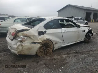 2011 BMW M3 with VIN WBSKG9C50BE369360, listed as a Copart auction lot 73924394 with 0 mi miles and Salvage Title. Bid and sale history available at carsss.com. Image 3.