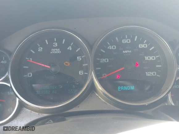 2010 Chevrolet Silverado 1500 LT with VIN 3GCRCSE04AG106550, listed as a IAAI auction lot 41917311 with 319,582 mi miles. Bid and sale history available at carsss.com. Image 7.