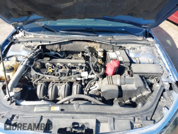2010 Ford Fusion SE with VIN 3FAHP0HA9AR135092, listed as a IAAI auction lot 41882411 with 195,194 mi miles. Bid and sale history available at carsss.com. Image 10.