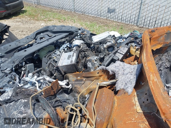 2021 Infiniti Q50 Pure z VIN JN1EV7AP9MM705392, wystawiony jako IAAI lot #41652631 z przebiegiem Nie podano mil oraz . Historia ofert i sprzedaży dostępna na DreamBid. Obrazek 10.