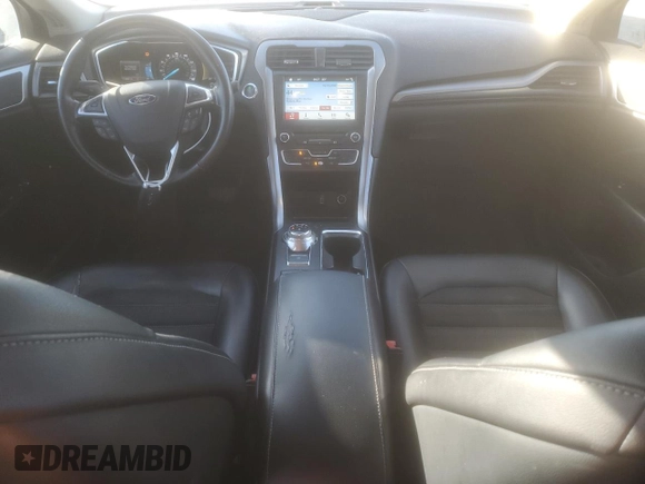 2017 Ford Fusion SE with VIN 3FA6P0HD9HR335451, listed as a Copart auction lot 42976645 with 174,969 mi miles and Salvage Title. Bid and sale history available at DreamBid. Image 9.