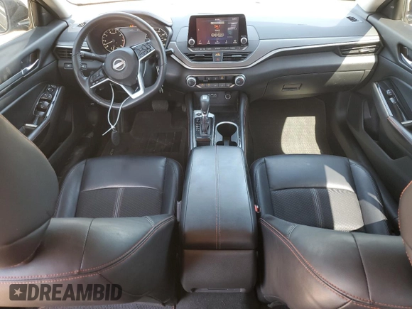 2024 Nissan Altima SR with VIN 1N4BL4CVXRN321211, listed as a Copart auction lot 56959535 with 33,510 mi miles and Salvage title. Bid and sale history available at DreamBid. Image 8.