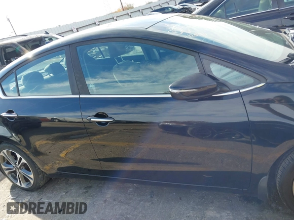 2016 Kia Forte EX z VIN KNAFX4A86G5528170, wystawiony jako IAAI lot #40976618 z przebiegiem 131 963 mil mil oraz . Historia ofert i sprzedaży dostępna na DreamBid. Obrazek 13.