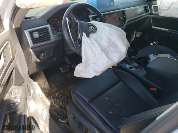 2019 Volkswagen Atlas 3.6L V6 SE w/Technology R-Line with VIN 1V2XR2CA0KC502656, listed as a Copart auction lot 50589045 with 131,954 mi miles and Salvage Title. Bid and sale history available at carsss.com. Image 8.