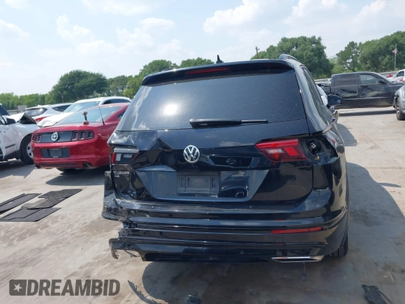 2021 Volkswagen Tiguan SE z VIN 3VV3B7AX0MM047478, wystawiony jako IAAI lot #42144239 z przebiegiem 55 468 mil mil oraz . Historia ofert i sprzedaży dostępna na DreamBid. Obrazek 17.