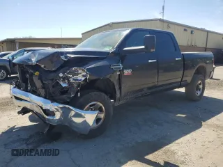 2012 Ram 2500 SLT z VIN 3C6TD5DT7CG112448, wystawiony jako Copart lot #55051345 z przebiegiem 257 070 mil mil oraz Szkoda całkowita • Salvage title. Historia ofert i sprzedaży dostępna na DreamBid. Obrazek 1.
