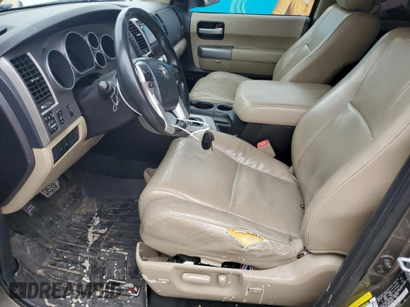 2014 Toyota Sequoia Limited with VIN 5TDKY5G17ES055546, listed as a Copart auction lot 44508015 with 263,503 mi miles and Clean Title. Bid and sale history available at carsss.com. Image 7.