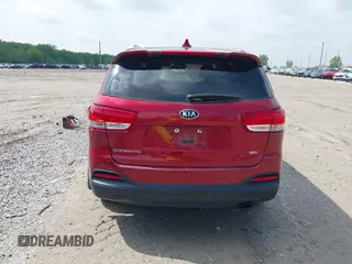 2018 Kia Sorento LX z VIN 5XYPGDA38JG421230, wystawiony jako IAAI lot #42213497 z przebiegiem 146 000 mil mil oraz . Historia ofert i sprzedaży dostępna na DreamBid. Obrazek 16.