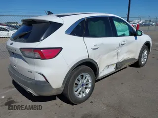 2020 Ford Escape SE with VIN 1FMCU9G68LUB43559, listed as a IAAI auction lot 42209105 with 139,361 mi miles and . Bid and sale history available at DreamBid. Image 4.