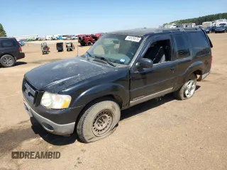 2002 Ford Explorer Sport XLS z VIN 1FMZU70E82UC45698, wystawiony jako Copart lot #50524575 z przebiegiem 106 835 mil mil oraz Szkoda całkowita • Salvage title. Historia ofert i sprzedaży dostępna na DreamBid. Obrazek 1.