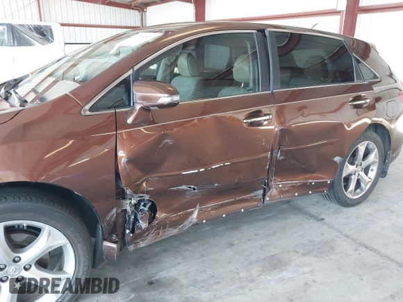 2014 Toyota Venza LE with VIN 4T3ZK3BB3EU069253, listed as a IAAI auction lot 40963924 with 107,430 mi miles and . Bid and sale history available at DreamBid. Image 6.