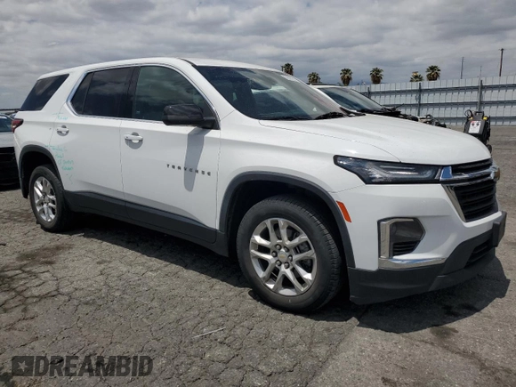 2023 Chevrolet Traverse LS z VIN 1GNERFKW9PJ140561, wystawiony jako Copart lot #56898305 z przebiegiem 57 497 mil mil oraz Szkoda całkowita • Salvage title. Historia ofert i sprzedaży dostępna na DreamBid. Obrazek 4.