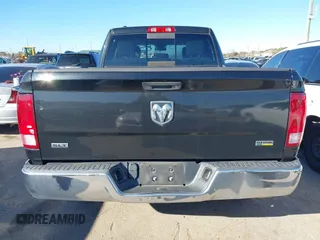 2017 Ram 1500 SLT z VIN 1C6RR6GG6HS676186, wystawiony jako IAAI lot #41291075 z przebiegiem 133 016 mil mil oraz . Historia ofert i sprzedaży dostępna na DreamBid. Obrazek 16.