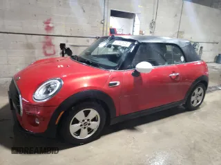 2016 MINI Convertible with VIN WMWWG5C58G3A83454, listed as a Copart auction lot 41790805 with 62,178 mi miles and Clean Title. Bid and sale history available at DreamBid. Image 1.