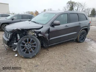 2018 Jeep Grand Cherokee Altitude with VIN 1C4RJFAG0JC102790, listed as a IAAI auction lot 40878406 with 171,544 mi miles. Bid and sale history available at carsss.com. Image 17.
