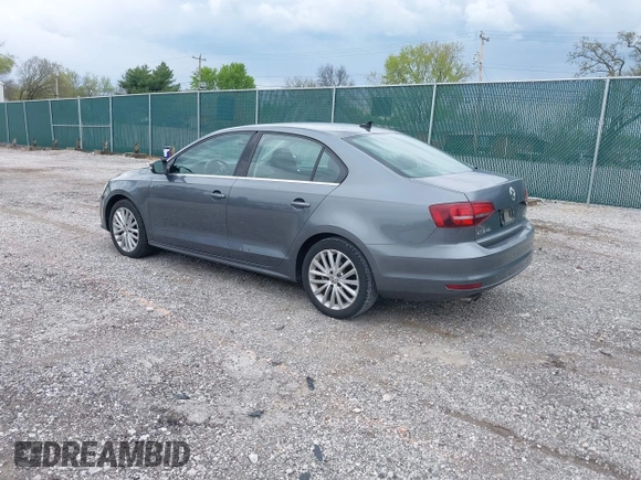 2016 Volkswagen Jetta Sedan 1.8T SEL with VIN 3VWL17AJ0GM213058, listed as a IAAI auction lot 41984066 with 67,014 mi miles. Bid and sale history available at carsss.com. Image 3.