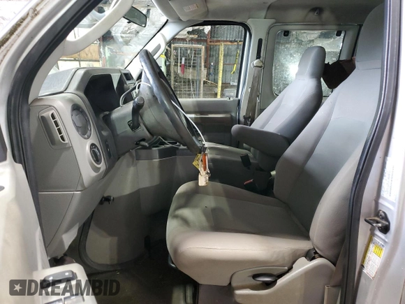 2010 Ford Econoline Passenger XL with VIN 1FBNE3BL7ADA51977, listed as a Copart auction lot 67869604 with 101,650 mi miles and Non repairable. Bid and sale history available at DreamBid. Image 7.