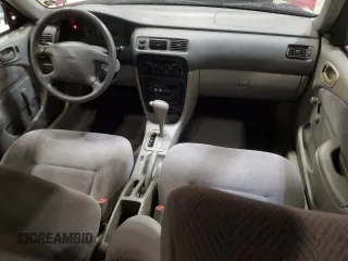 2000 Chevrolet Prizm LSi z VIN 1Y1SK5289YZ401410, wystawiony jako Copart lot #57581435 z przebiegiem Nie podano mil oraz Nie do naprawy. Historia ofert i sprzedaży dostępna na DreamBid. Obrazek 8.