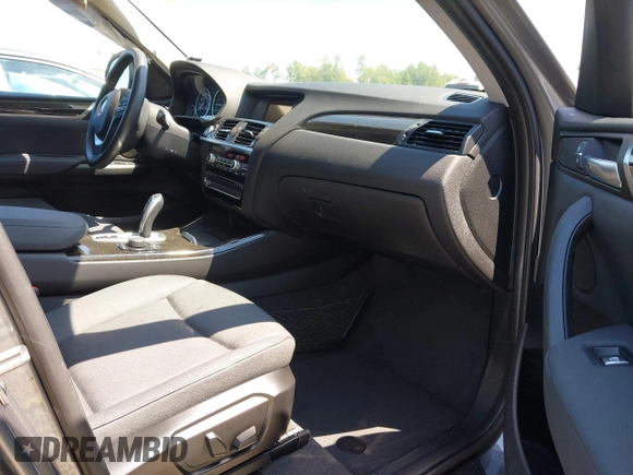 2016 BMW X3 xDrive28i z VIN 5UXWX9C58G0D79598, wystawiony jako IAAI lot #42443477 z przebiegiem 77 758 mil mil oraz . Historia ofert i sprzedaży dostępna na DreamBid. Obrazek 5.
