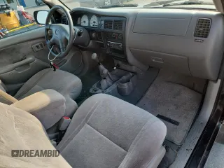 2002 Toyota Tacoma with VIN 5TEWM72NX2Z051332, listed as a Copart auction lot 66688465 with 185,611 mi miles and Clean title. Bid and sale history available at DreamBid. Image 8.