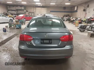 2014 Volkswagen Jetta TDI w/Premium with VIN 3VWLL7AJ4EM425825, listed as a IAAI auction lot 41519621 with 154,486 mi miles and . Bid and sale history available at DreamBid. Image 16.