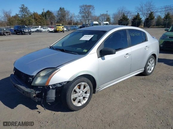 2011 Nissan Sentra 2.0 SR with VIN 3N1AB6AP8BL724346, listed as a IAAI auction lot 41825010 with 159,932 mi miles. Bid and sale history available at carsss.com. Image 2.