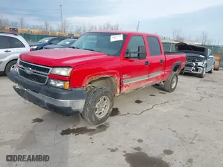 2006 Chevrolet Silverado 2500HD LT1 with VIN 1GCHK23D96F164778, listed as a IAAI auction lot 41153858 with NaN miles. Bid and sale history available at carsss.com. Image 22.