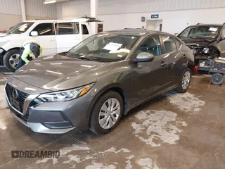 2022 Nissan Sentra S with VIN 3N1AB8BV1NY282039, listed as a IAAI auction lot 41945581 with 26,220 mi miles. Bid and sale history available at carsss.com. Image 2.