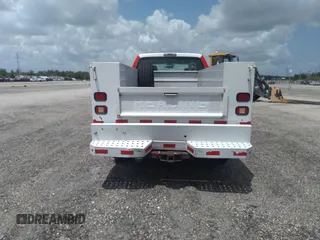 2016 Ford F-250 XL with VIN 1FD7X2B64GEC87424, listed as a IAAI auction lot 42014960 with 557,866 mi miles and . Bid and sale history available at DreamBid. Image 16.