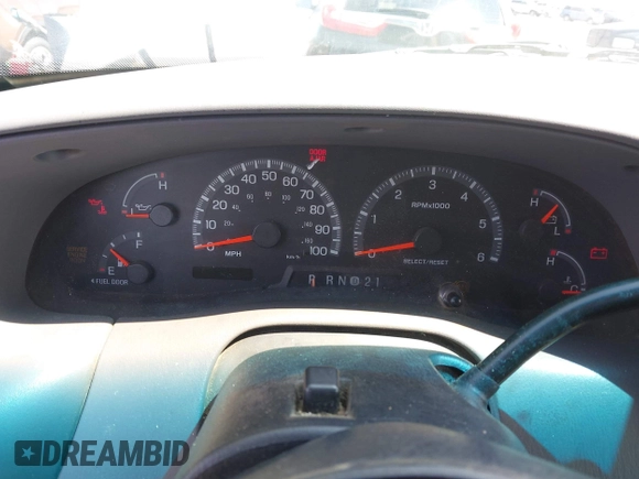 2000 Ford F-150 XL with VIN 1FTRX17L2YNA03263, listed as a IAAI auction lot 42326528 with Not provided miles and . Bid and sale history available at DreamBid. Image 7.