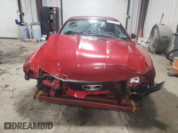 2000 Ford Mustang with VIN 1FAFP4445YF211204, listed as a Copart auction lot 82111424 with 126,748 mi miles and Salvage Title. Bid and sale history available at carsss.com. Image 5.