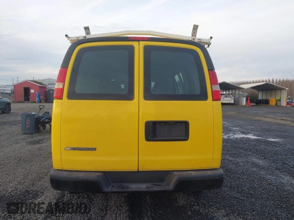2014 Chevrolet Express Cargo Van with VIN 1GCWGFCA7E1150041, listed as a IAAI auction lot 41387426 with 185,480 mi miles. Bid and sale history available at carsss.com. Image 16.