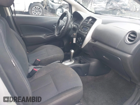 2015 Nissan Note S with VIN 3N1CE2CPXFL375170, listed as a IAAI auction lot 42430996 with 131,672 mi miles and . Bid and sale history available at DreamBid. Image 5.