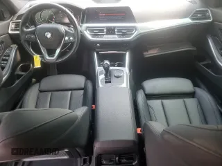 2020 BMW 3 Series 330i with VIN 3MW5R1J00L8B16760, listed as a Copart auction lot 59345705 with 39,672 mi miles and Salvage title. Bid and sale history available at DreamBid. Image 8.