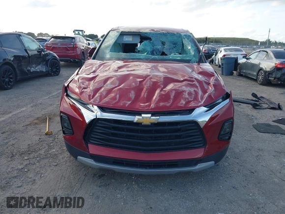 2019 Chevrolet Blazer z VIN 3GNKBBRA3KS688170, wystawiony jako IAAI lot #41192503 z przebiegiem 48 022 mil mil oraz . Historia ofert i sprzedaży dostępna na DreamBid. Obrazek 13.