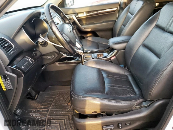 2014 Kia Sorento EX with VIN 5XYKU4A76EG431864, listed as a Copart auction lot 50921135 with 151,620 mi miles and Clean Title. Bid and sale history available at carsss.com. Image 7.