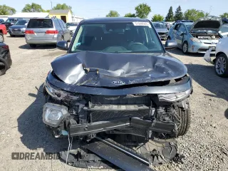2021 Kia Soul S with VIN KNDJ23AU5M7795139, listed as a Copart auction lot 51848945 with 40,570 mi miles and Salvage Title. Bid and sale history available at DreamBid. Image 5.