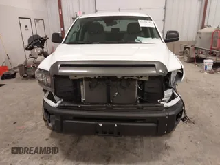 2021 Toyota Tundra 2WD SR with VIN 5TFTY5F11MX012464, listed as a IAAI auction lot 41481348 with 21,455 mi miles. Bid and sale history available at carsss.com. Image 6.