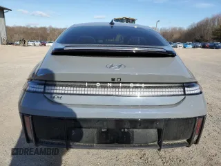 2024 Hyundai Ioniq 6 SEL z VIN KMHM34AC9RA077087, wystawiony jako Copart lot #45884475 z przebiegiem 614 mil mil oraz Szkoda całkowita • Salvage title. Historia ofert i sprzedaży dostępna na DreamBid. Obrazek 6.