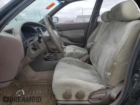 1994 Toyota Camry LE with VIN JT2SK12E7R0192153, listed as a Copart auction lot 48637655 with 366,629 mi miles and Salvage Title. Bid and sale history available at carsss.com. Image 7.